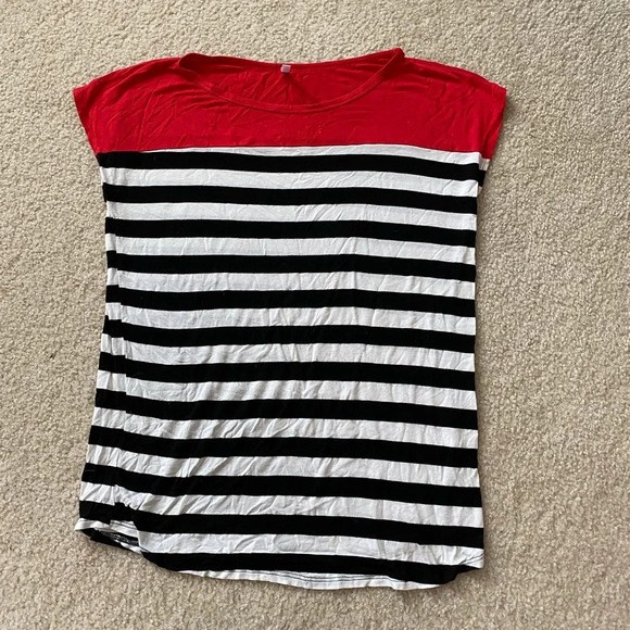 Maternity Lot - Picture 2 of 5